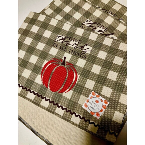 4 Thanksgiving Place Mats- 100% Cotton (Size 13” x 19”) - Picture 4 of 4